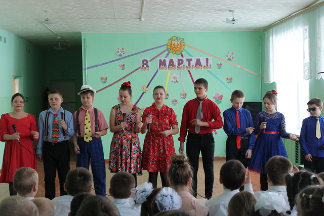 Праздничный концерт.